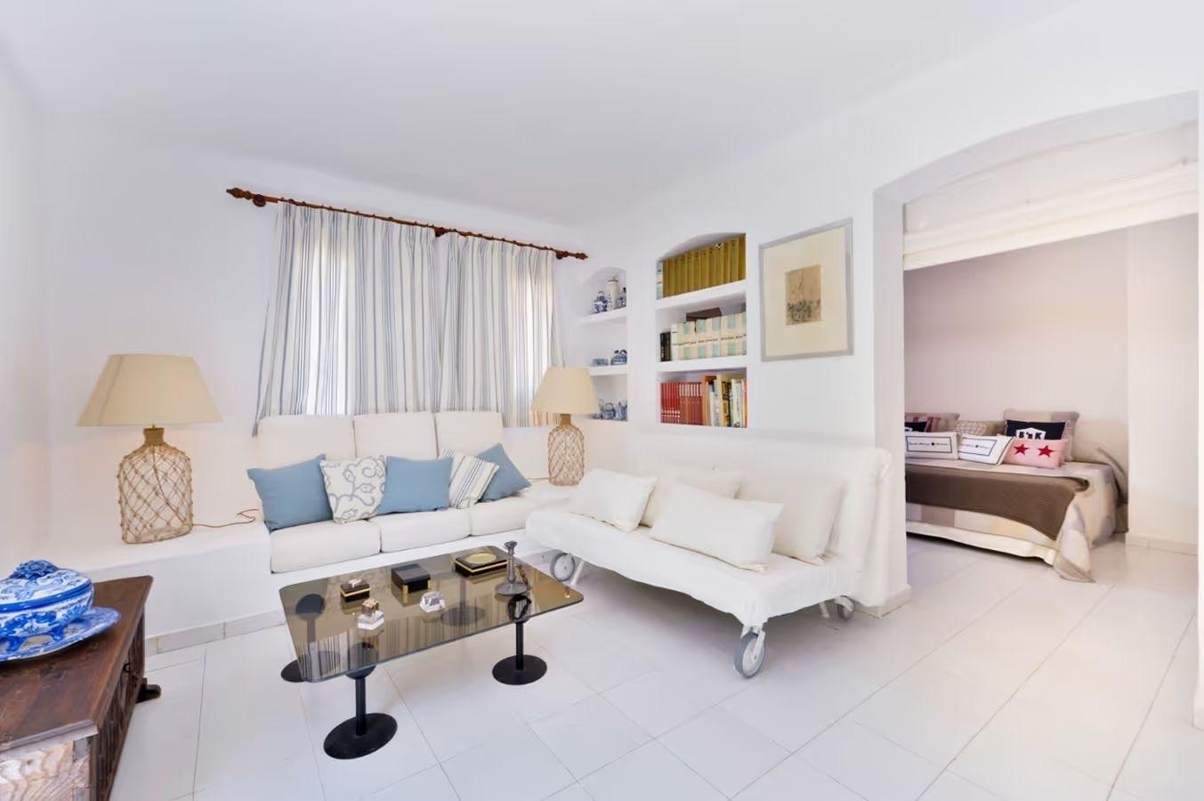 Villa de lujo con vistas al mar y licencia turística en Can Furnet - 26