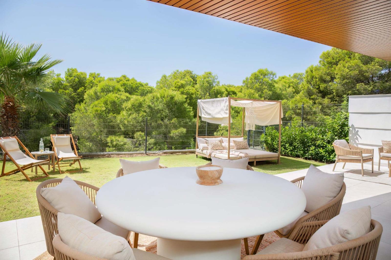 Apartamento en planta baja de diseño llave en mano  - 2