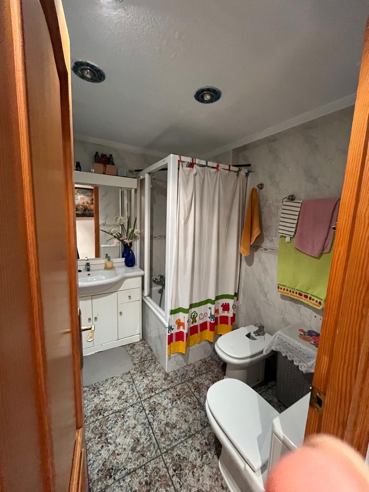 Piso en Venta - Calle Alcana - 11