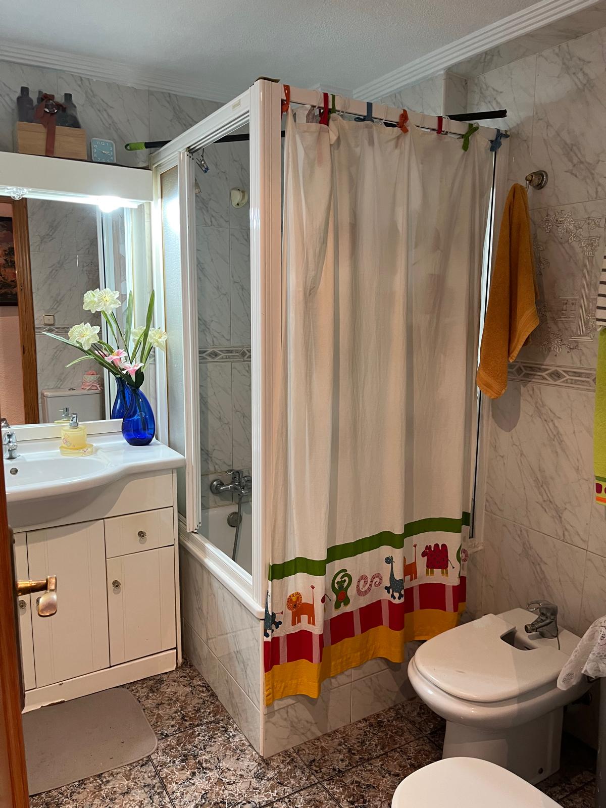 Piso en Venta - Calle Alcana - 12