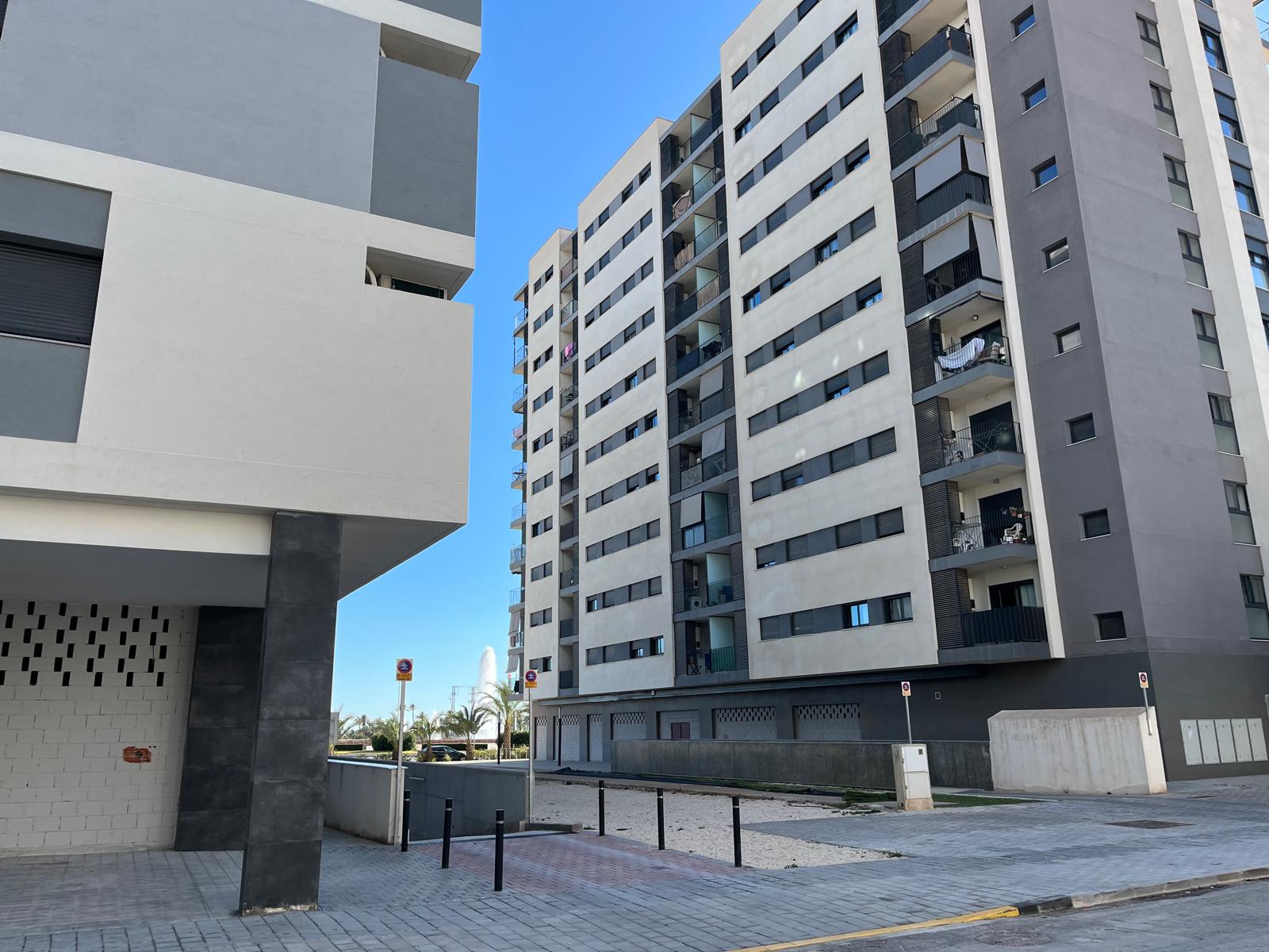 Piso en Venta - Calle Alcana - 18