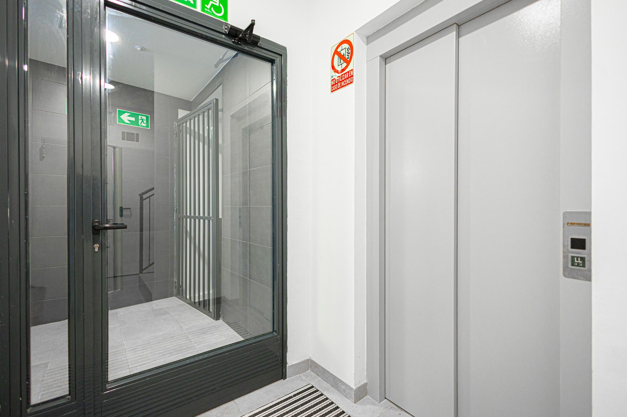 Piso en Venta - C. de Gonzalo Herrero - 26