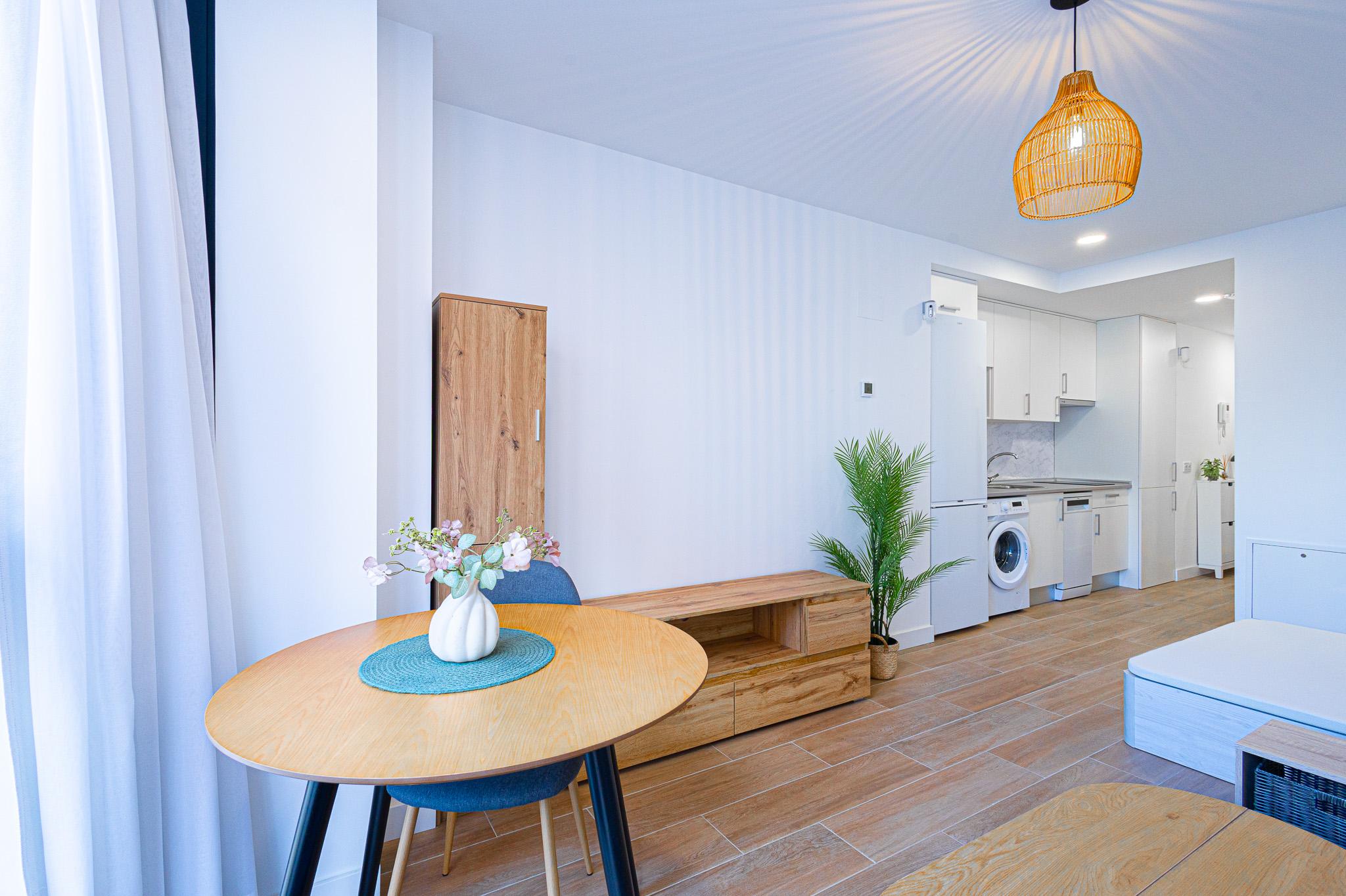 Piso en Venta - C. de Gonzalo Herrero - 8