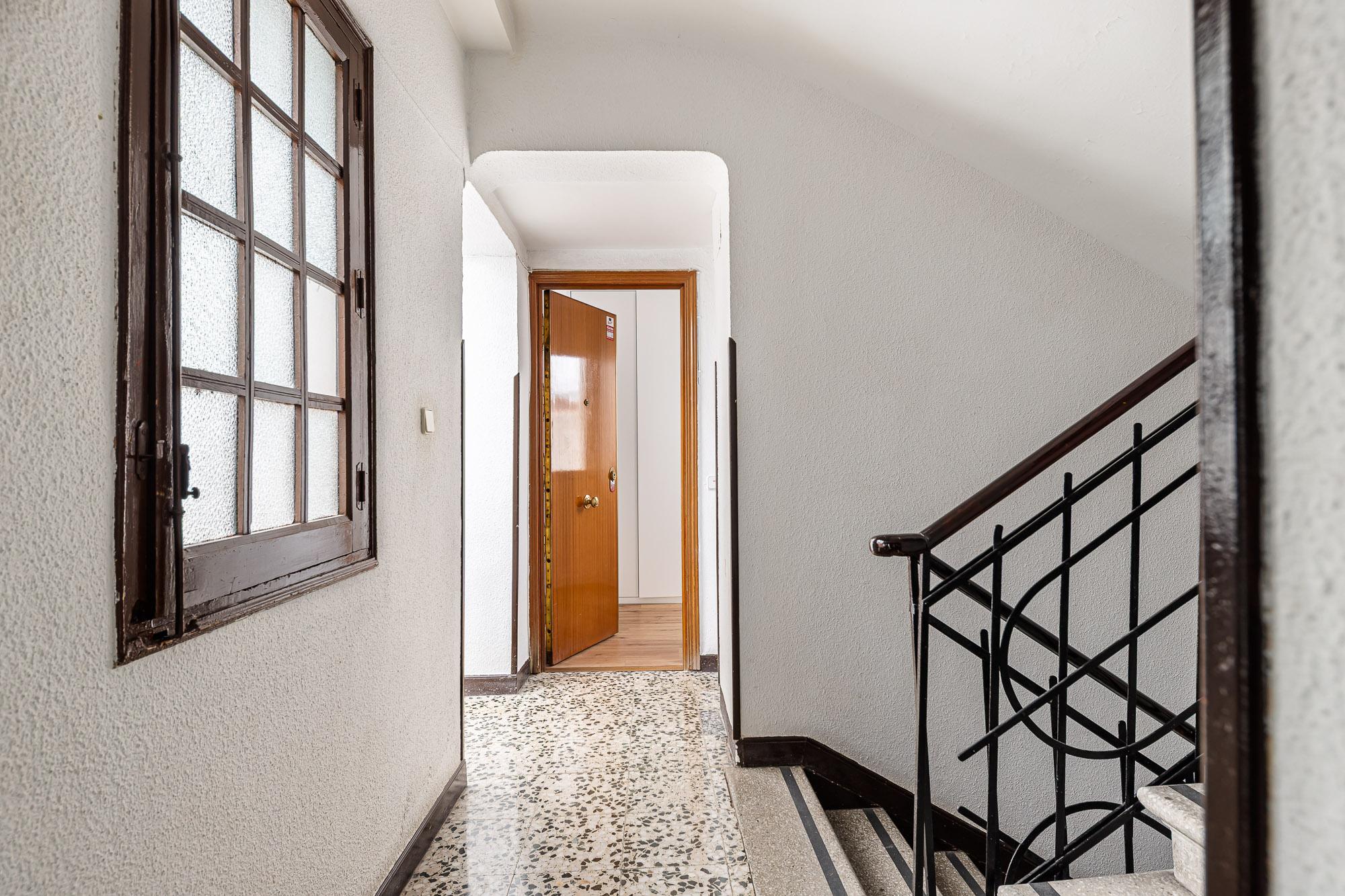Ático Con Terraza en Venta en C. de Jorge Juan - 17
