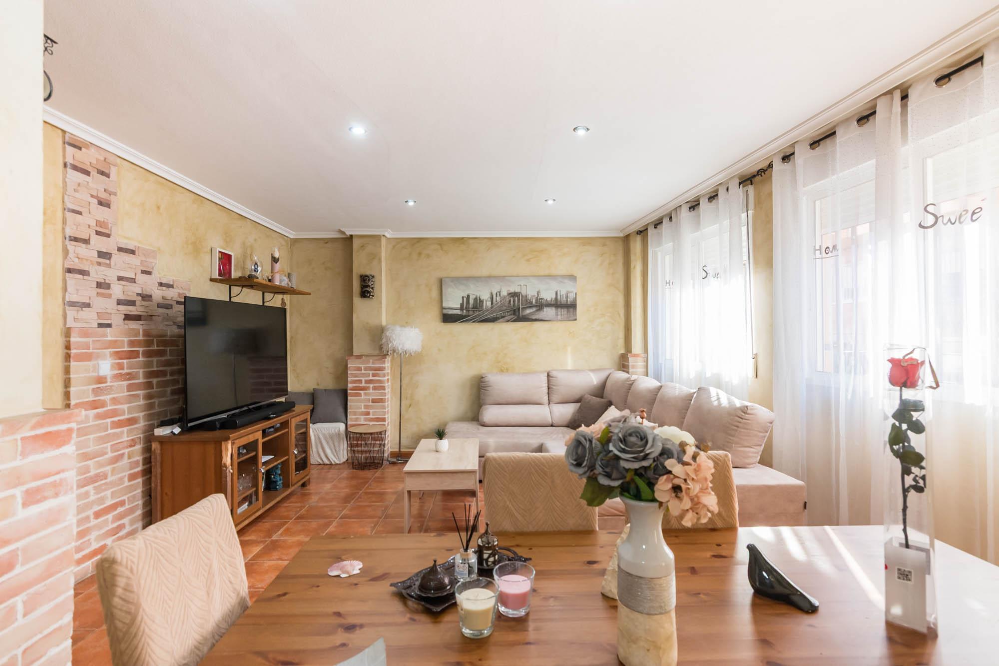 Vivienda pareada en esquina y amueblada en Lorquí - 9