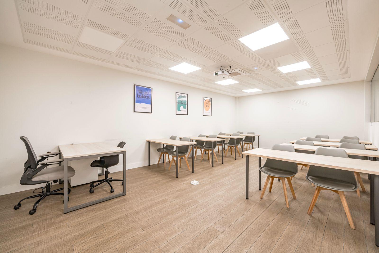 Local en Alquiler en C. Alcalá - 10