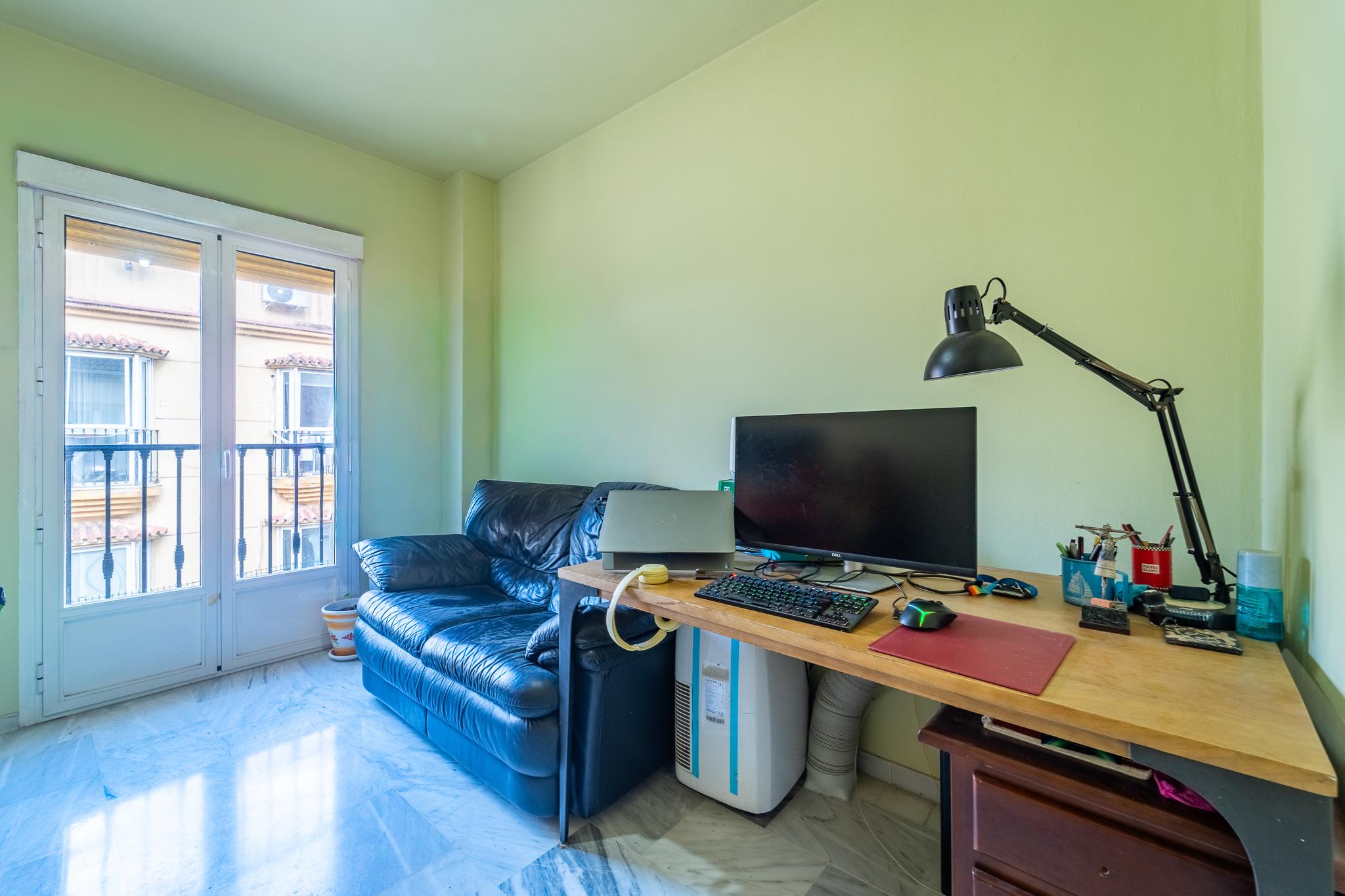 Piso en Alquiler en C. Capuchinos - 14