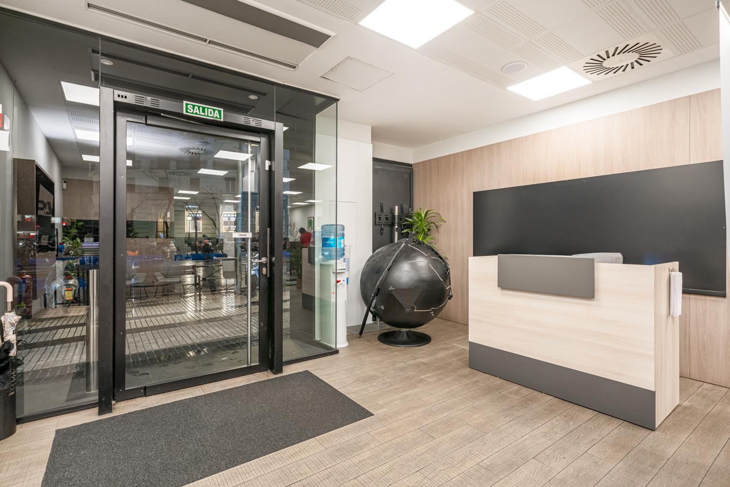 Local en Alquiler en C. Alcalá - 1