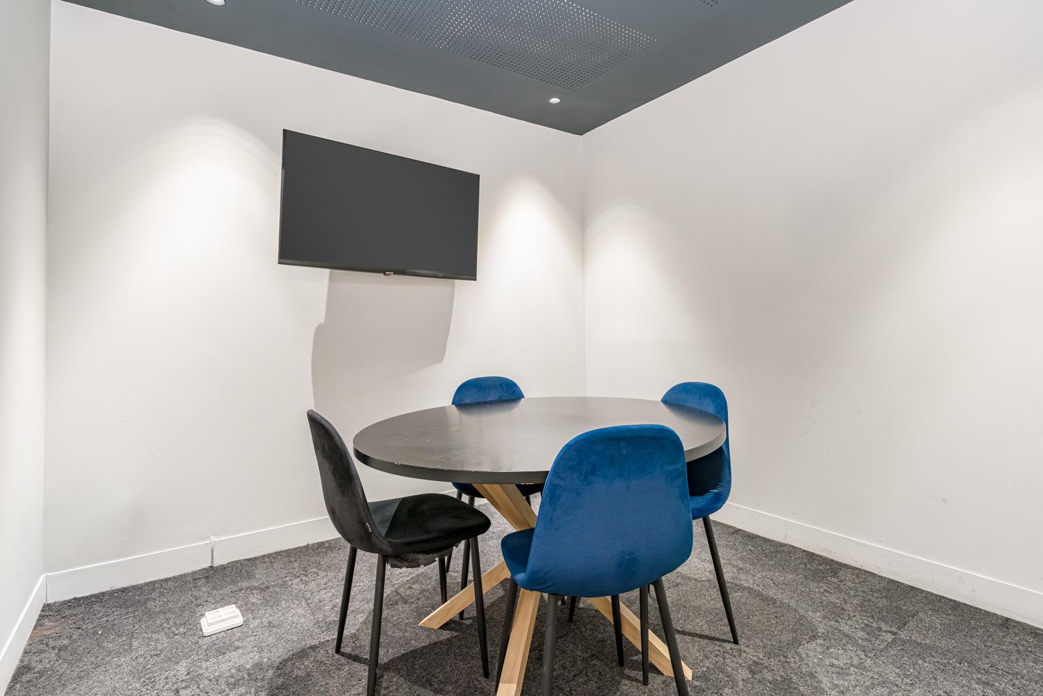 Local en Alquiler en C. Alcalá - 23