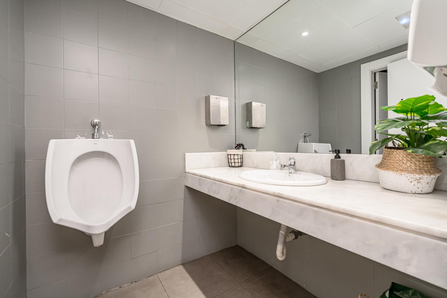 Local en Alquiler en C. Alcalá - 52