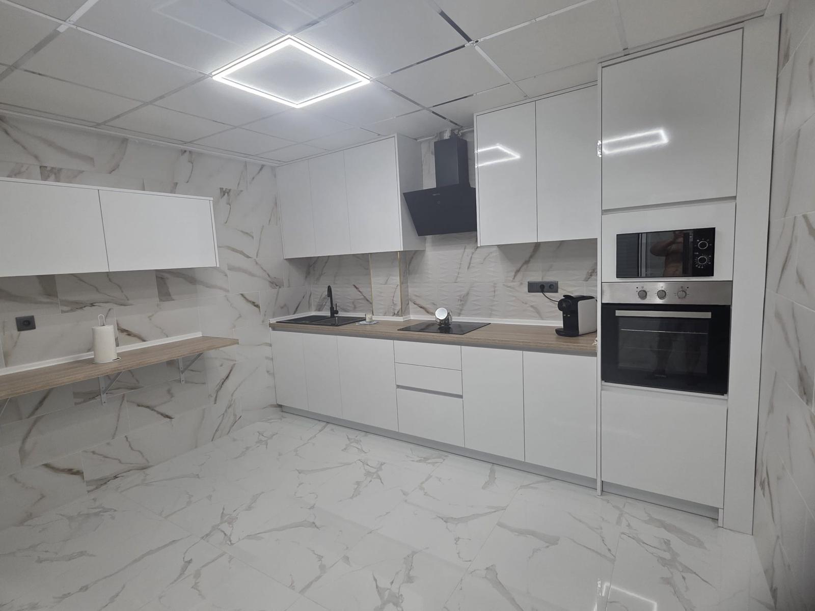 Piso en Venta en Calle Santos Abdon Y Senen - 7