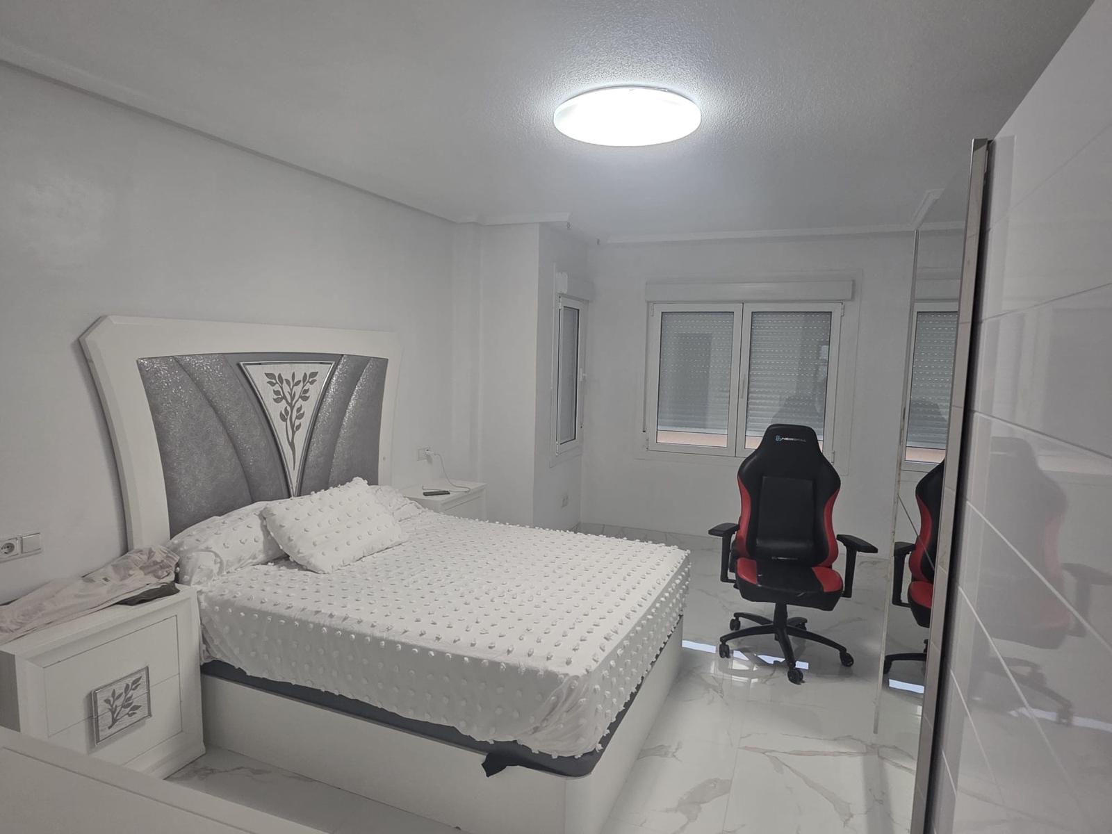 Piso en Venta en Calle Santos Abdon Y Senen - 10