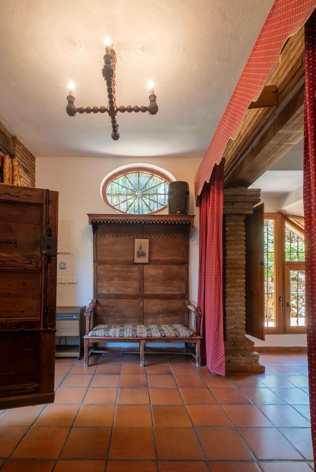 Villa en Venta en - Sayalonga - 23