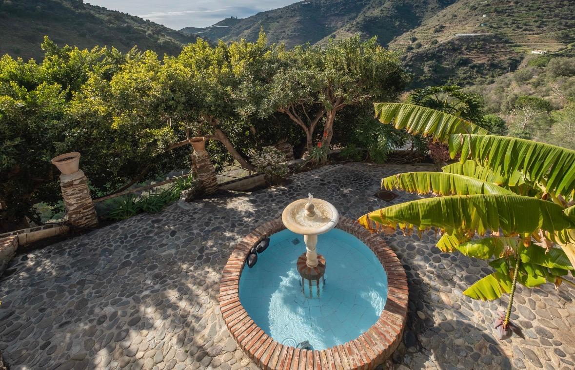 Villa en Venta en - Sayalonga - 37