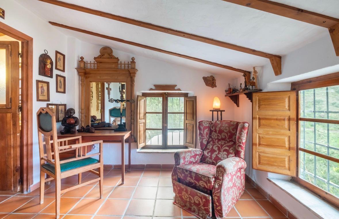 Villa en Venta en - Sayalonga - 26