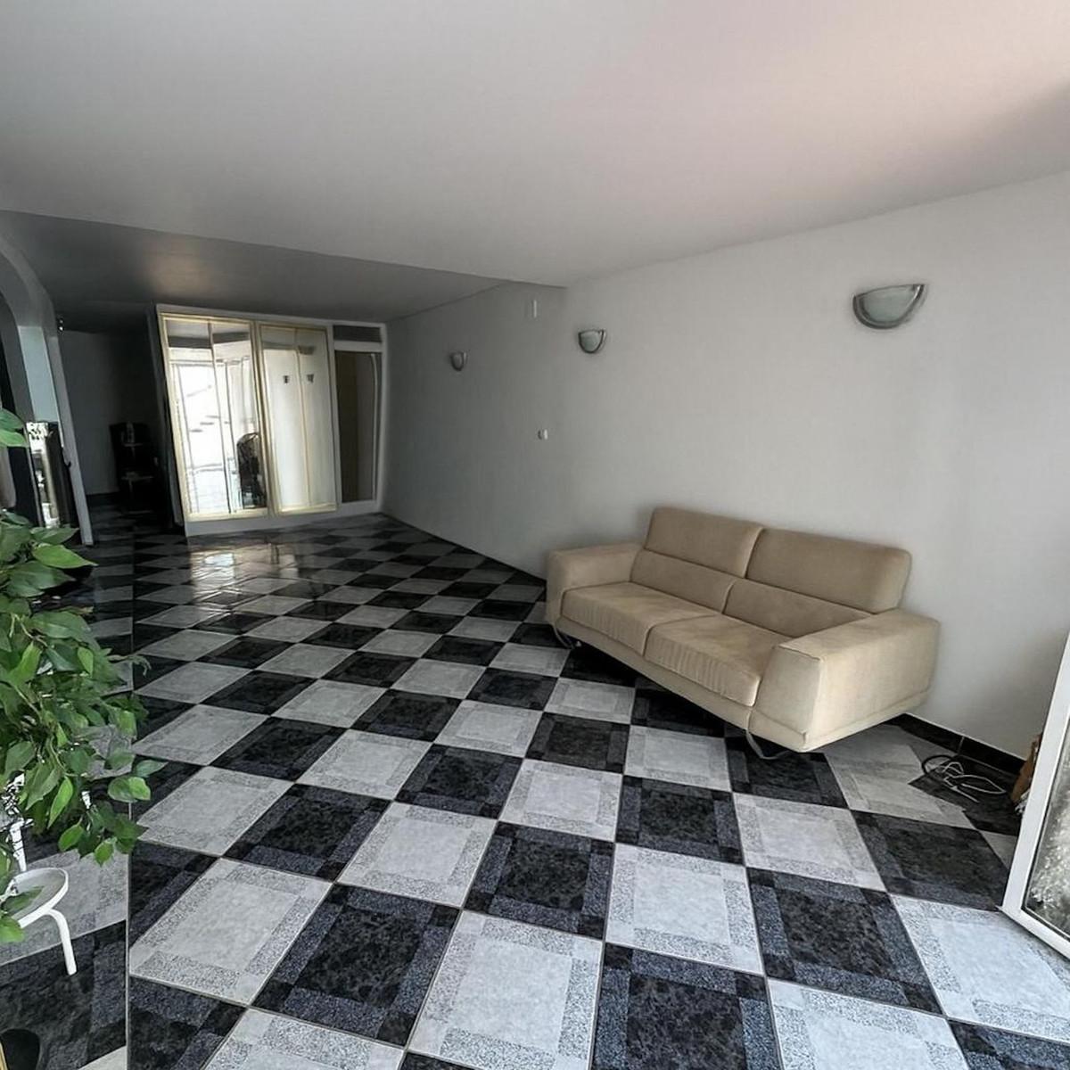 Aapartment for sale  - CALAHONDA - 6