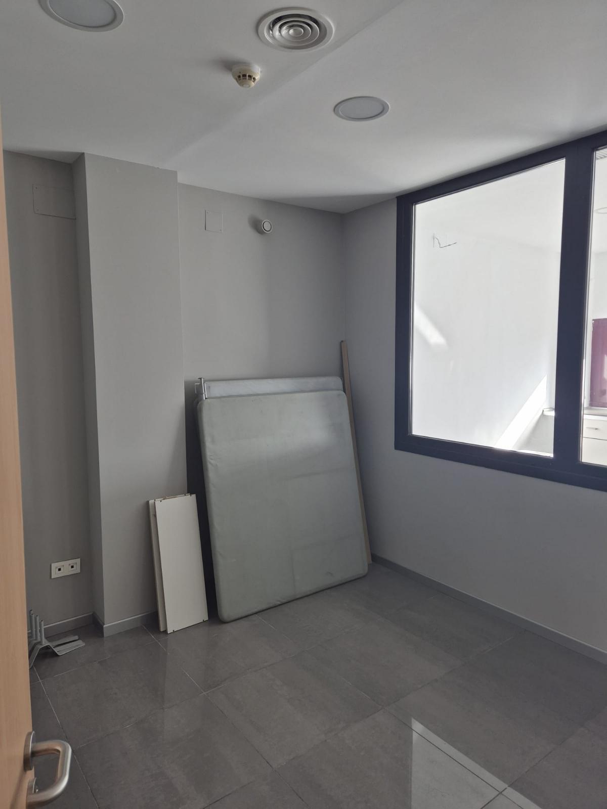 Oficina en alquiler en Las Rozas - 8