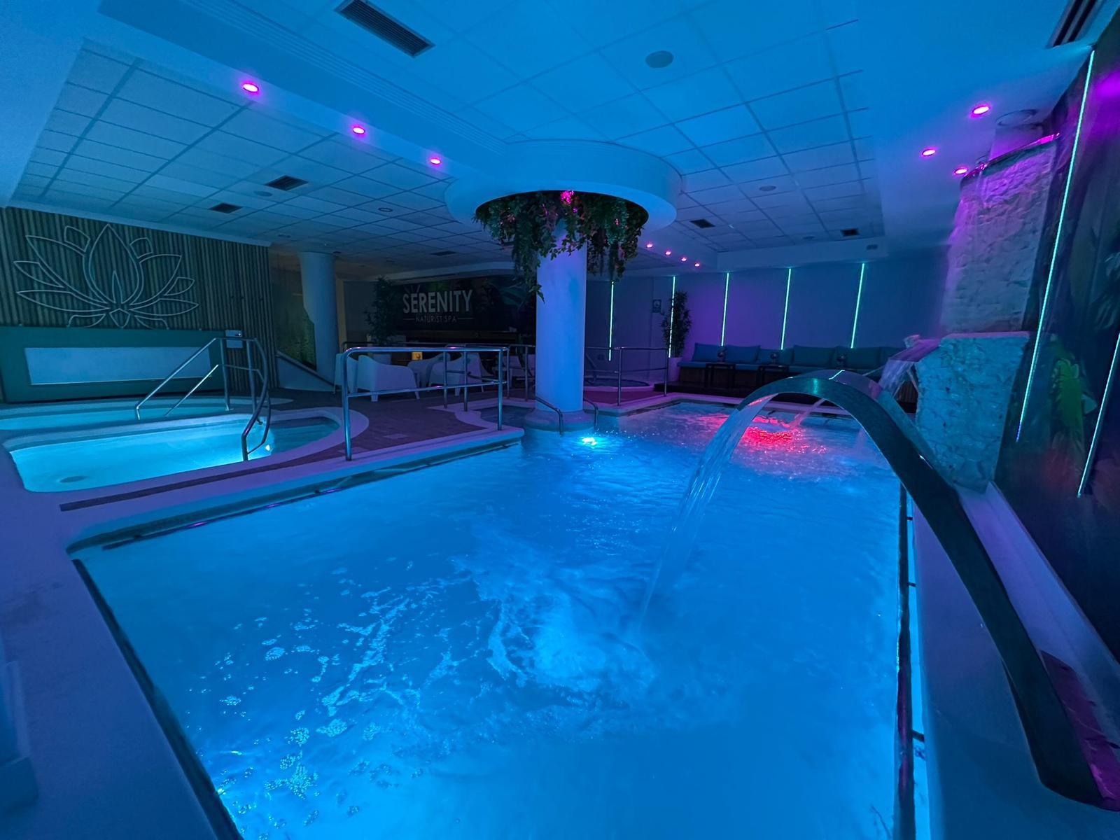 Venta o Traspaso de Spa de Lujo - Centro de Nerja - 9