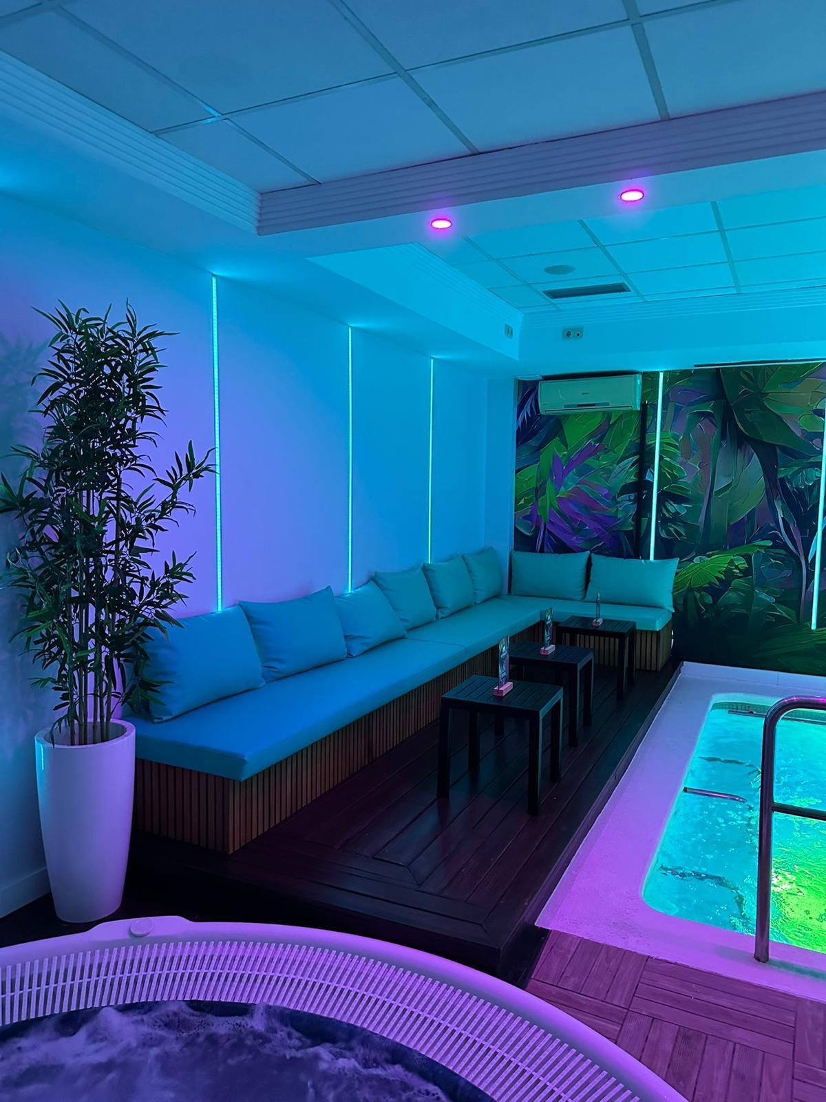 Venta o Traspaso de Spa de Lujo - Centro de Nerja - 11