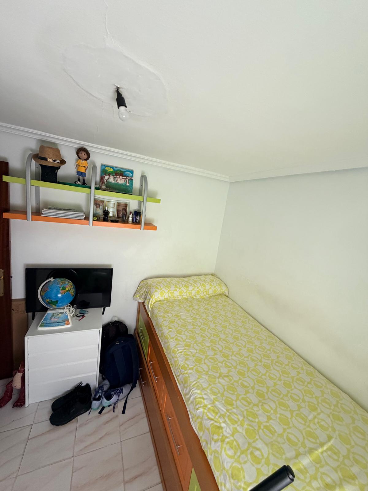 Piso en Venta en Calle Mejillón - 7