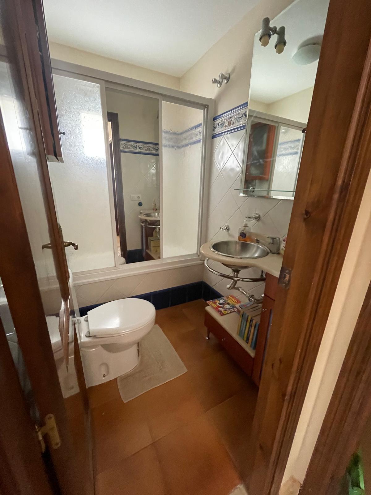 Chalet pareado en  Venta - Capellanía (Alhaurín de la Torre) - 23