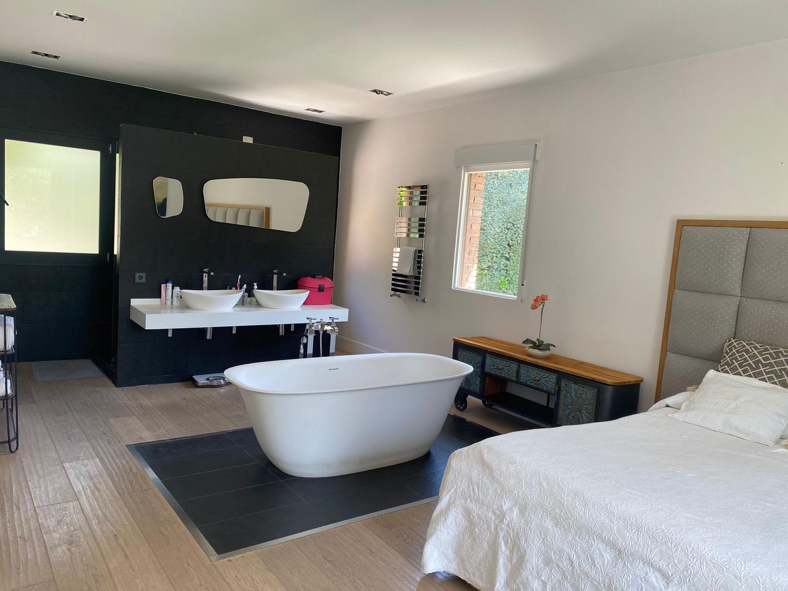 Chalet independiente con reforma en La Moraleja - 11