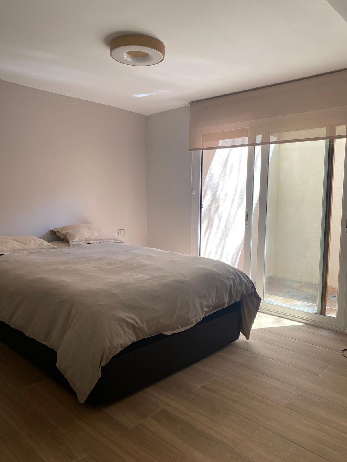 Chalet independiente con reforma en La Moraleja - 18