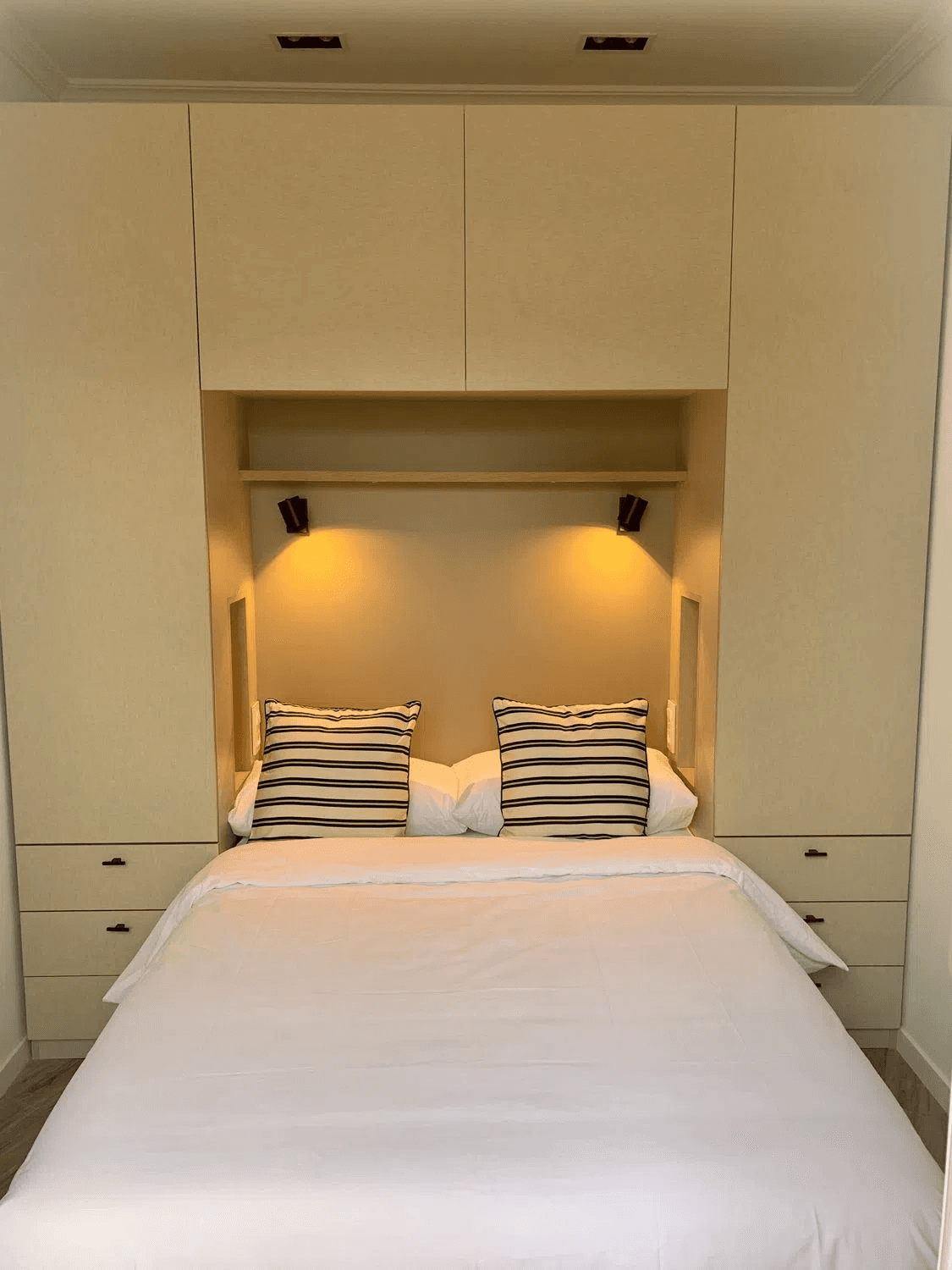 Ático en Venta en C. de Alejandro Saint Aubin - 10