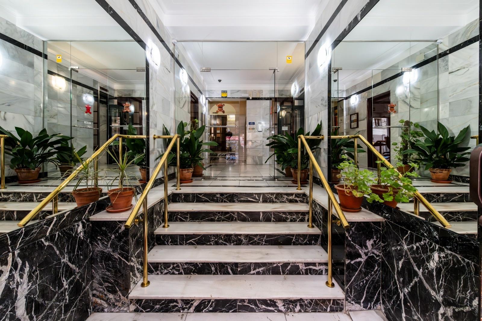 Piso en Venta en C. Alcalá - 28