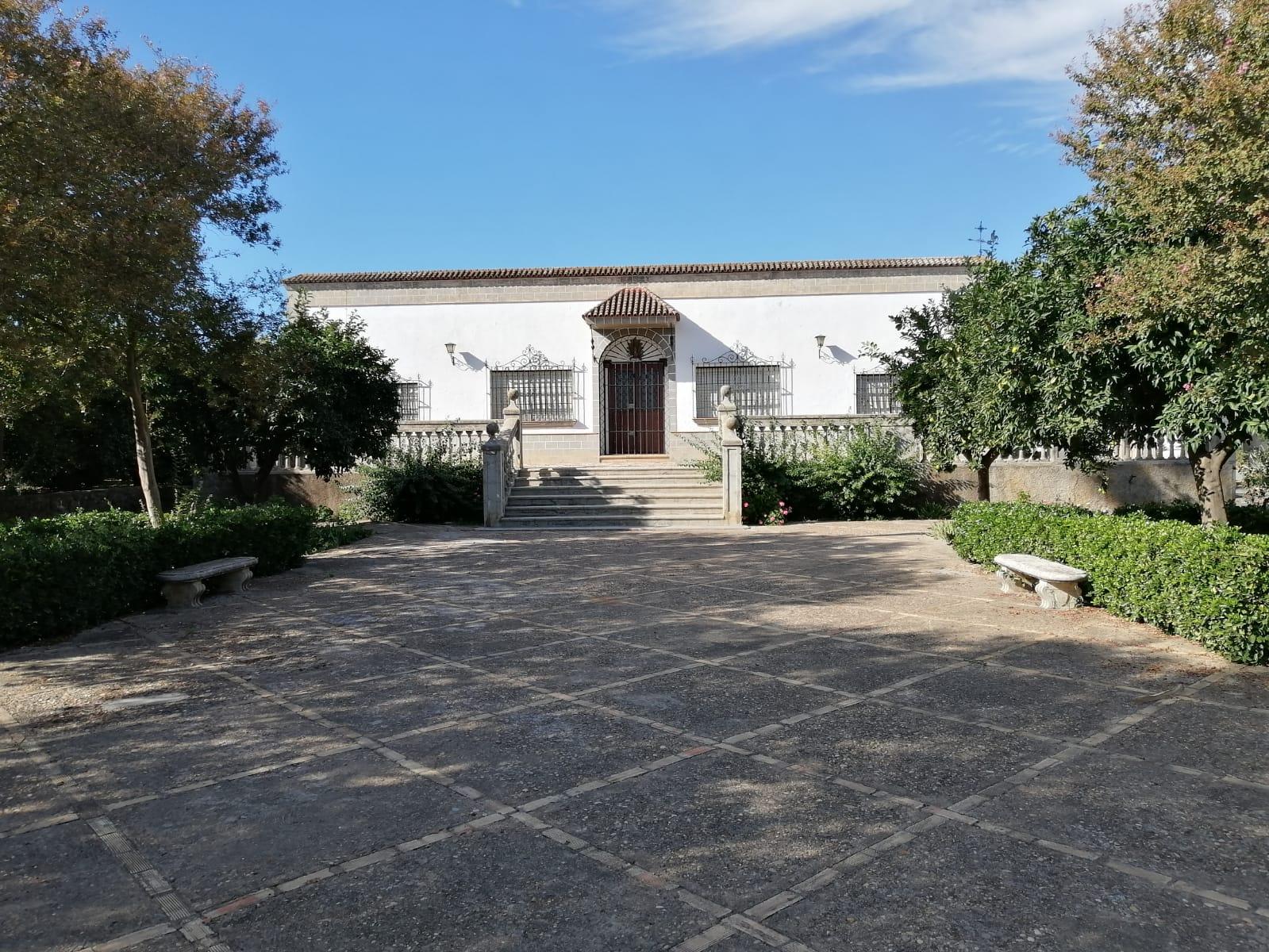 Casa Rústica en Venta en C. Pablo Picasso - 25