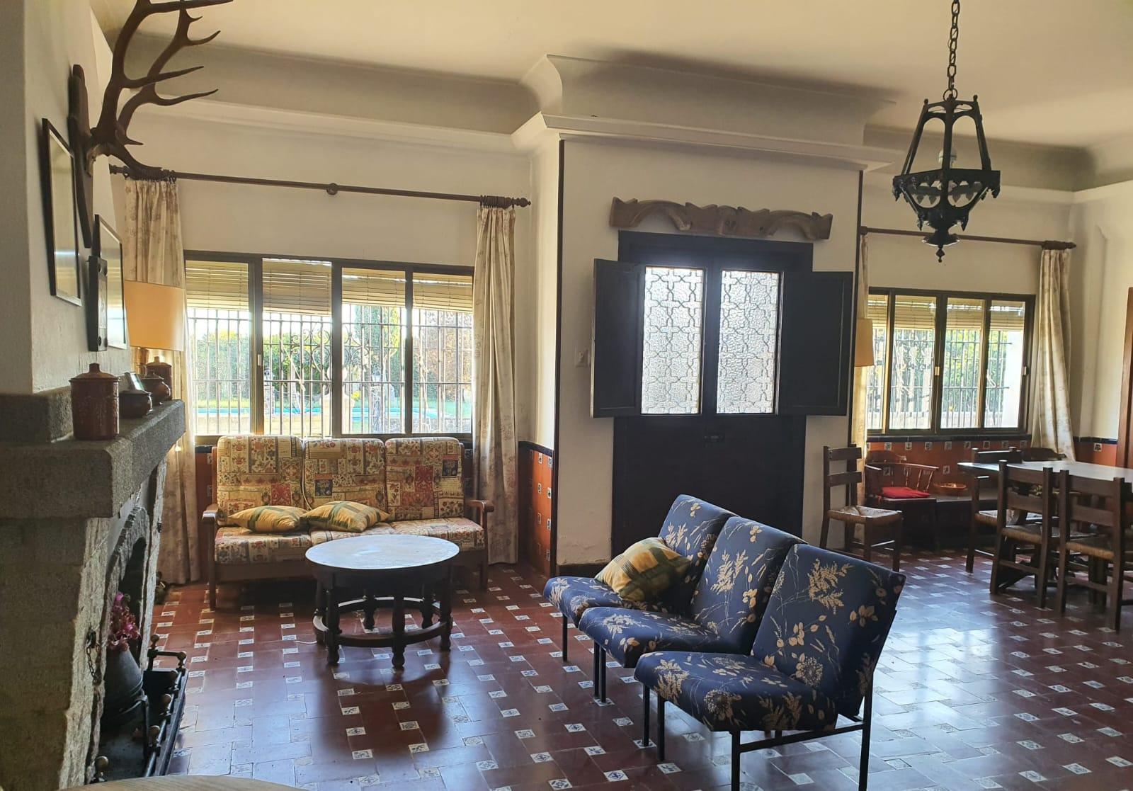 Casa Rústica en Venta en C. Pablo Picasso - 4