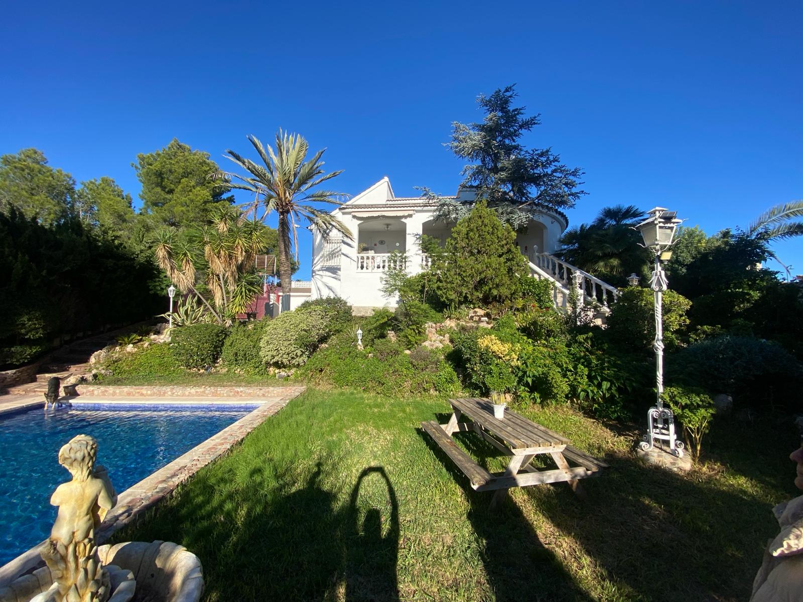 Casa en Venta en C. Naranjo - 18