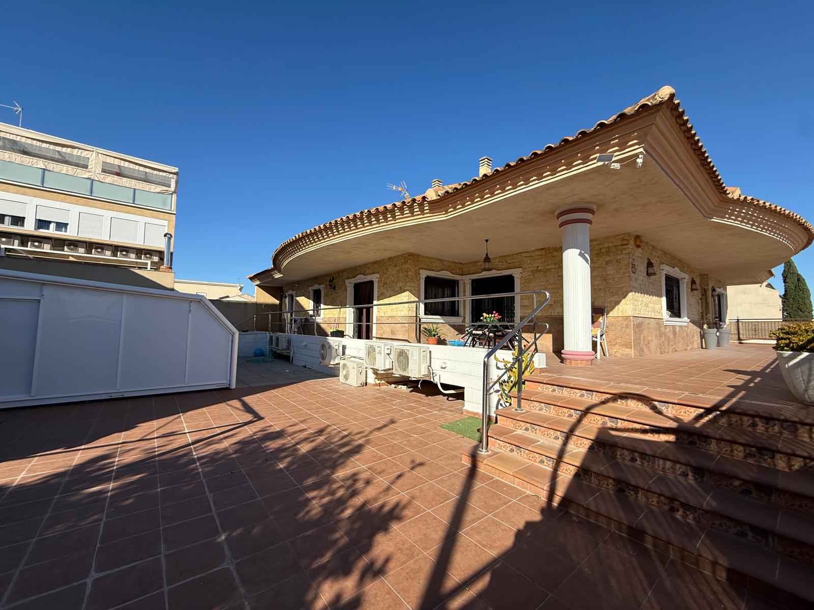 Casa en Venta en C. del Melocotón - 3