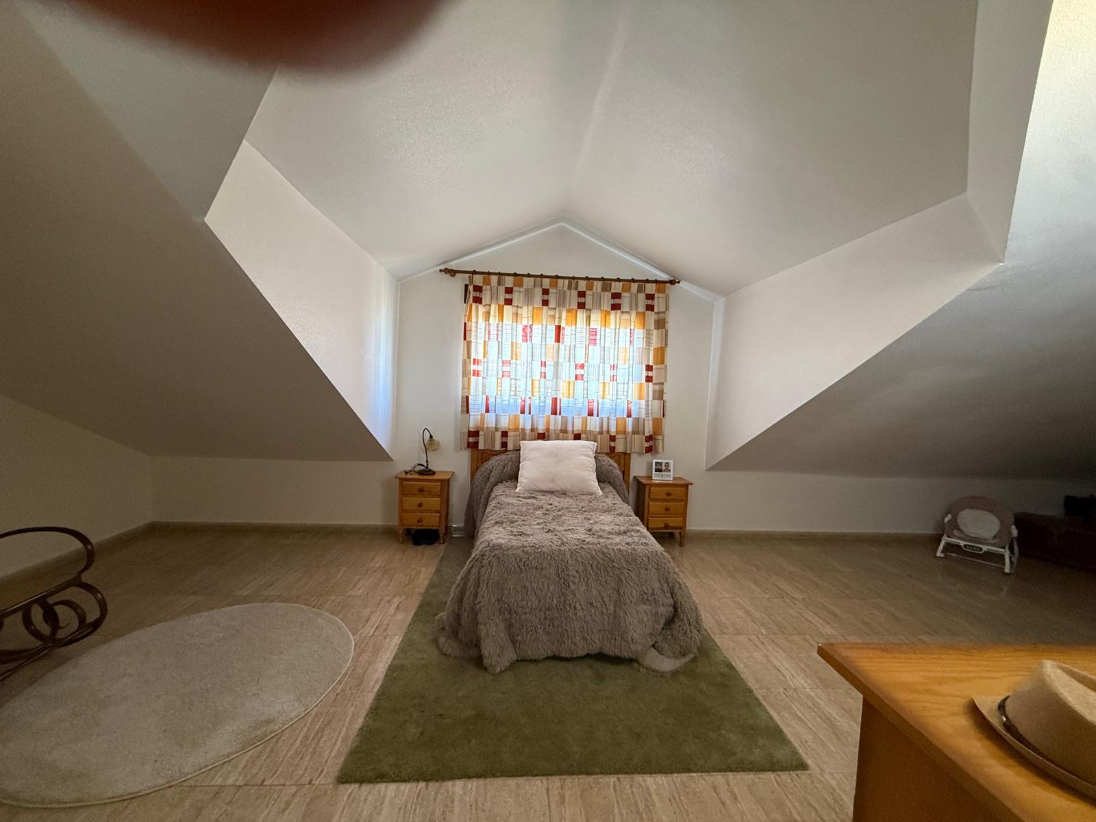 Casa en Venta en C. del Melocotón - 46