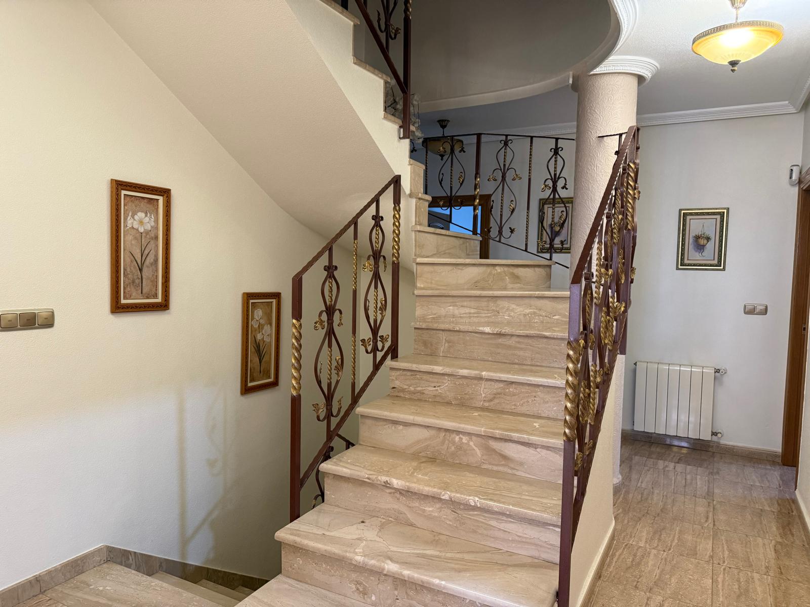 Casa en Venta en C. del Melocotón - 18