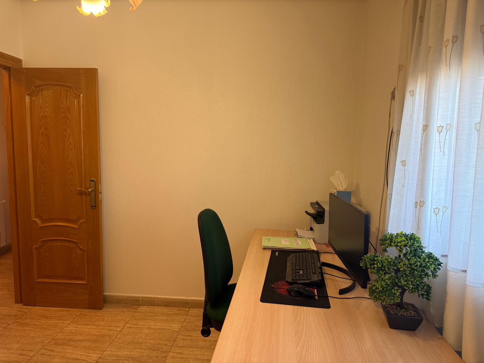 Casa en Venta en C. del Melocotón - 28