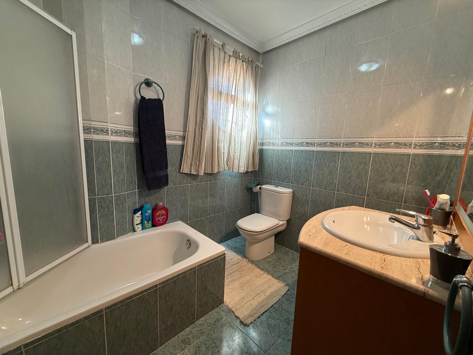 Casa en Venta en C. del Melocotón - 43