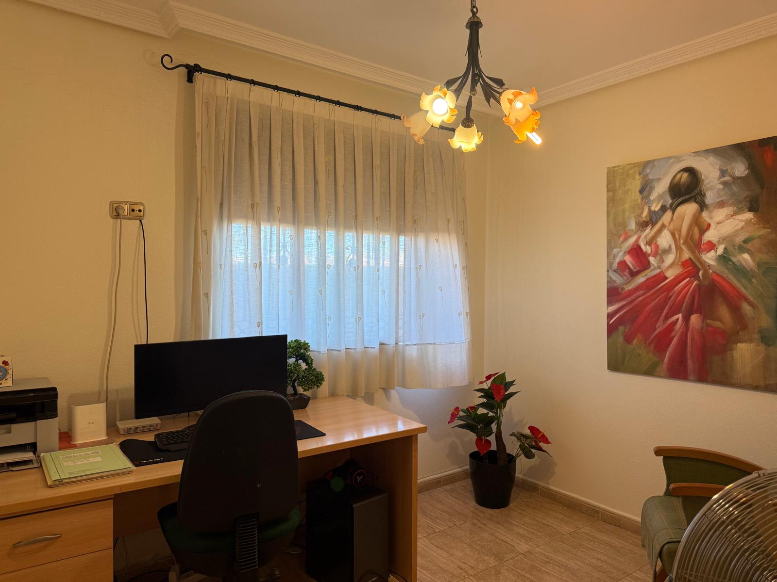 Casa en Venta en C. del Melocotón - 29