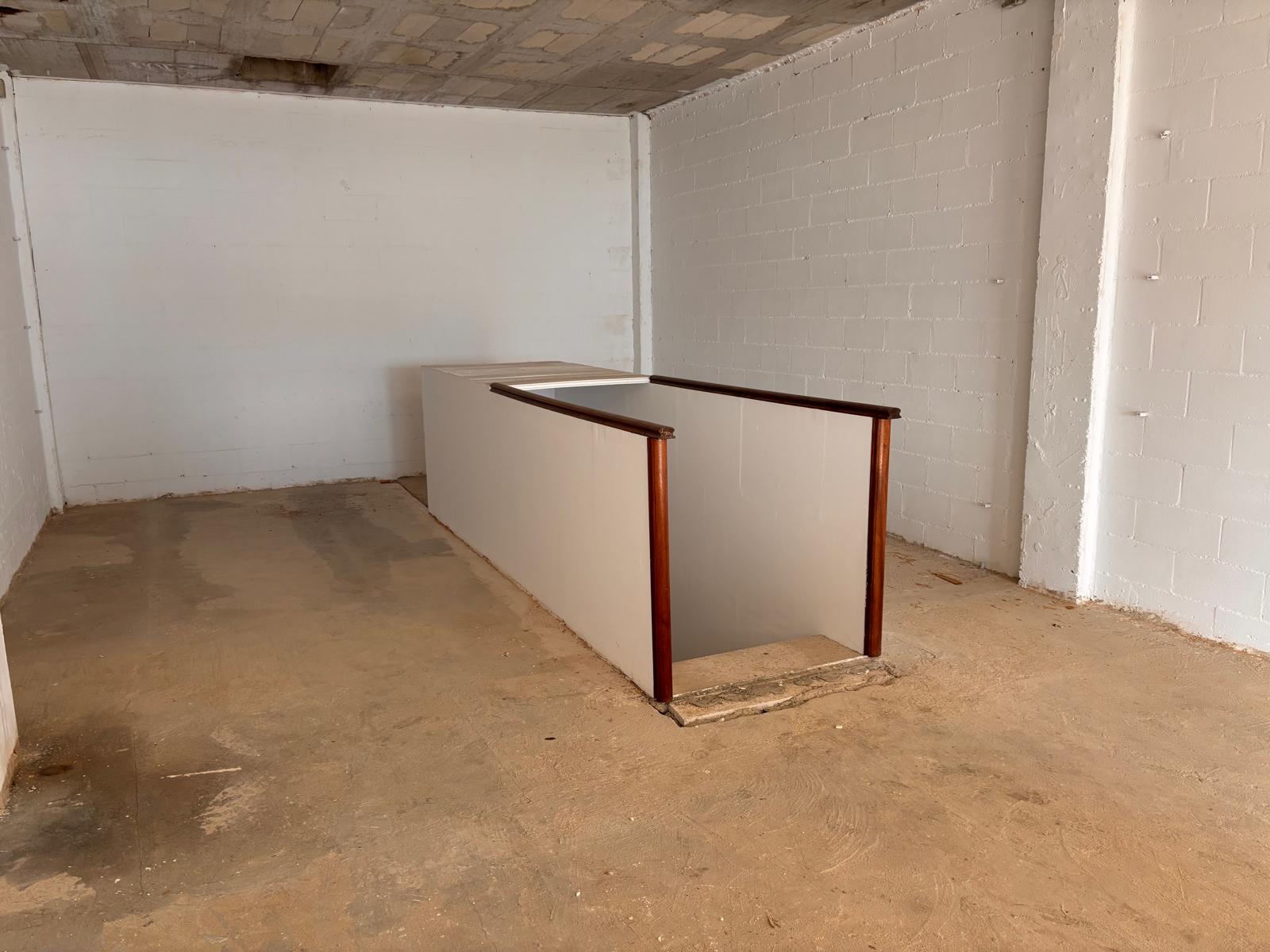 Nave en Venta en C. Geología - 3