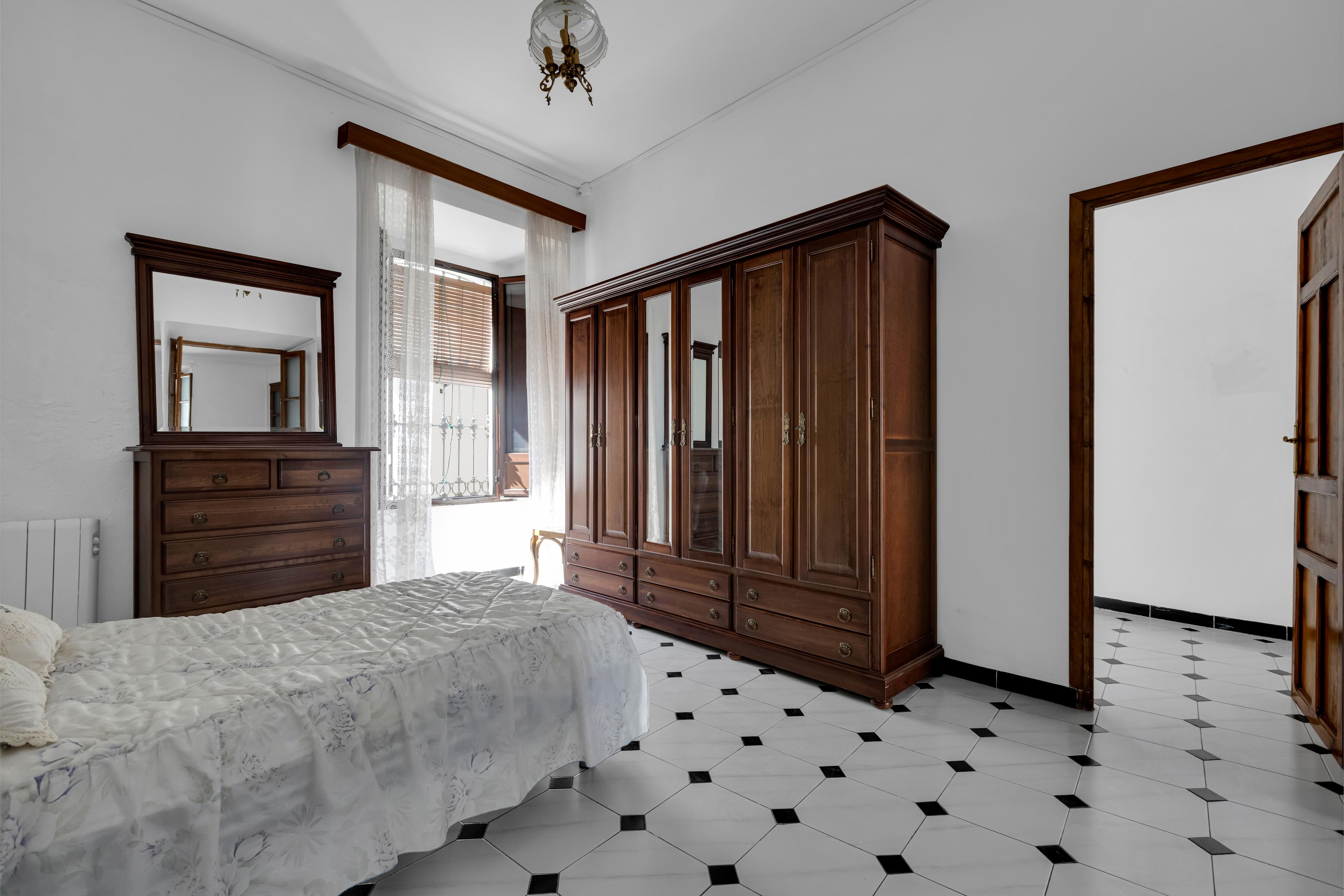 Casa Adosada en Venta en C. Parras - 16