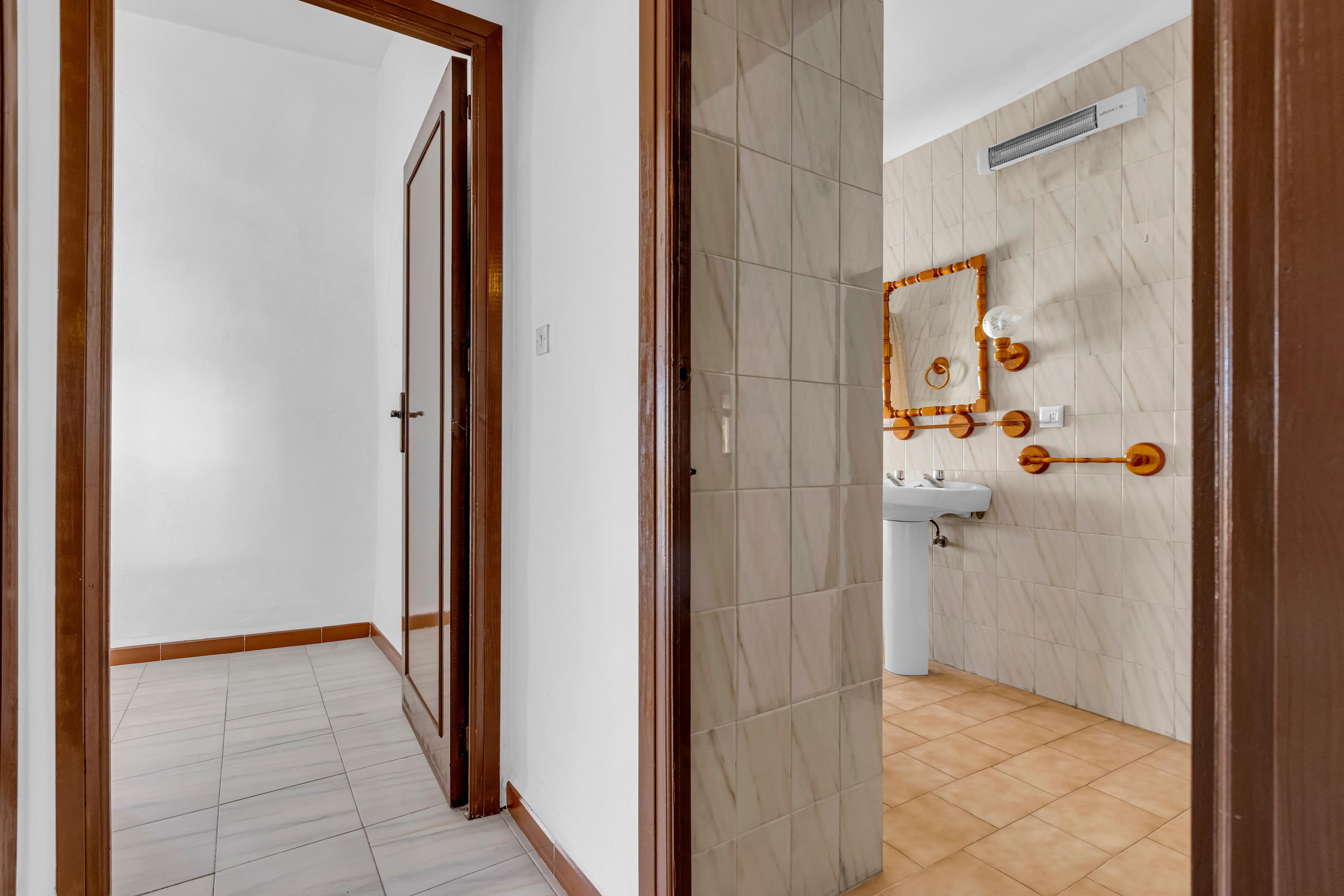 Casa Adosada en Venta en C. Parras - 57