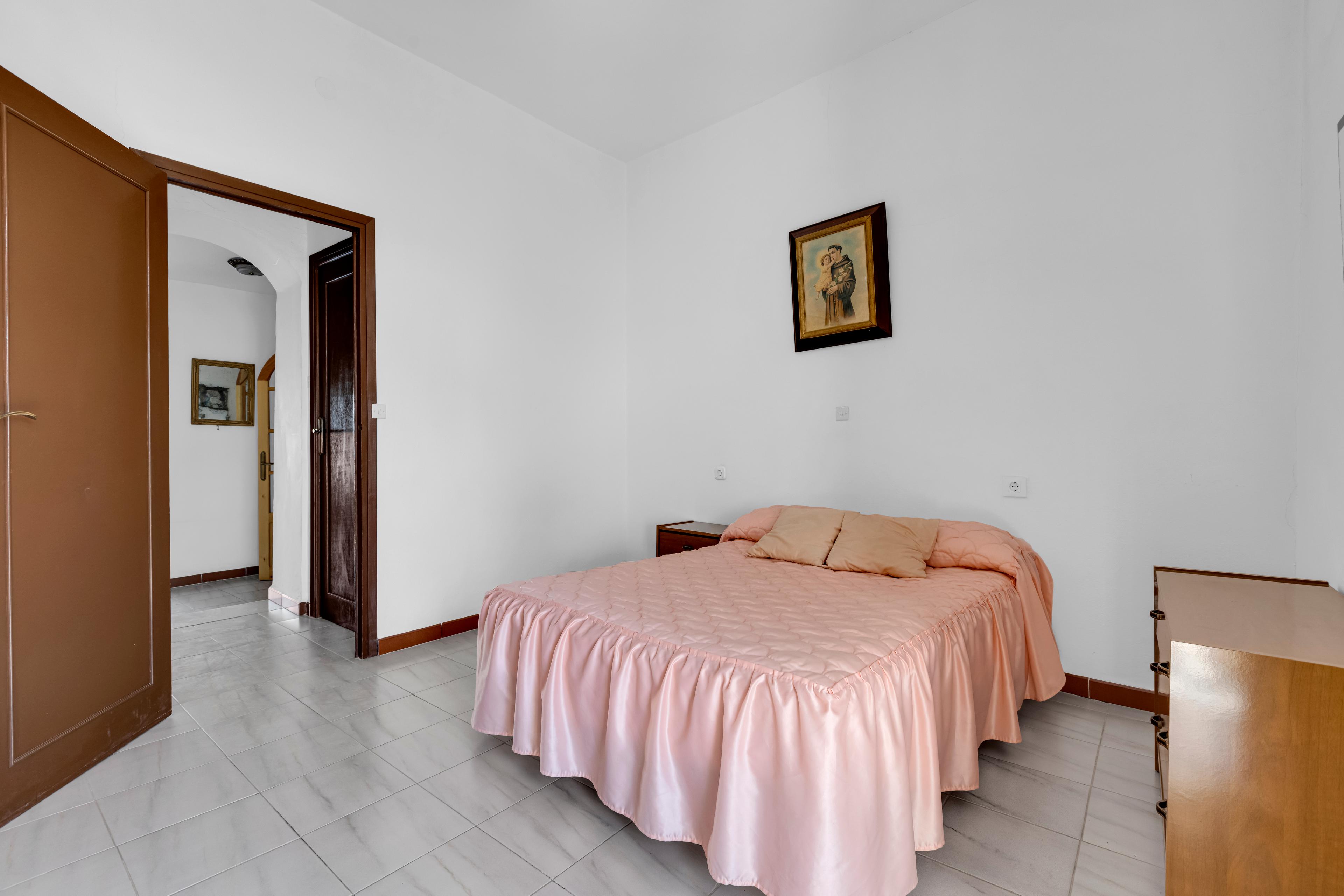 Casa Adosada en Venta en C. Parras - 42