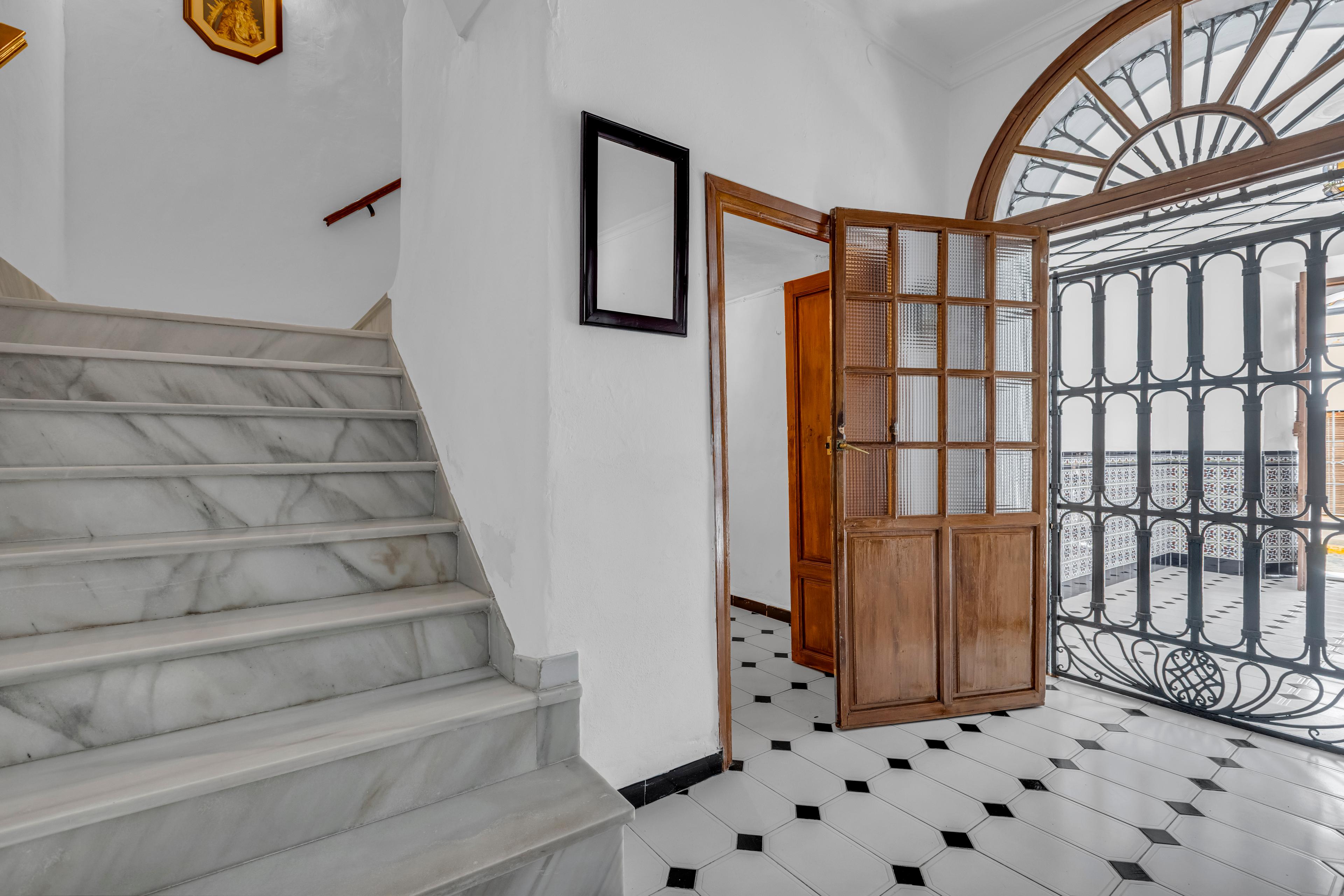 Casa Adosada en Venta en C. Parras - 27