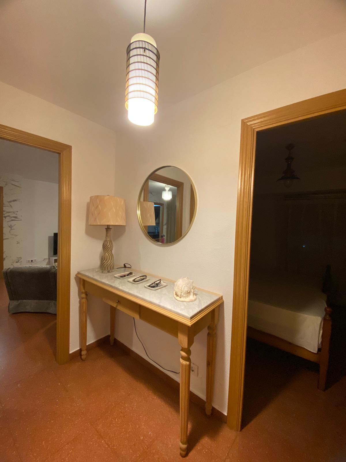 Piso en Venta en Carrer la Reina Calafia - 21