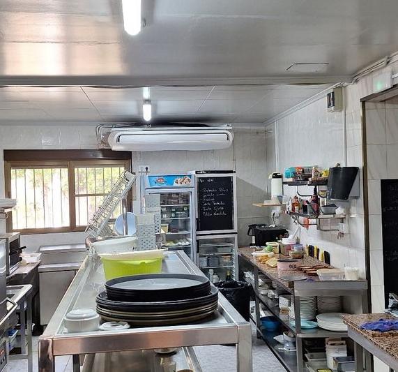 Local en Venta  - 15