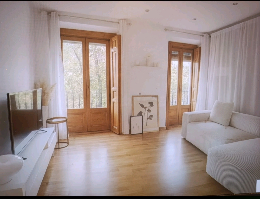 Piso en Venta en Trafalgar (Chamberí) - 1