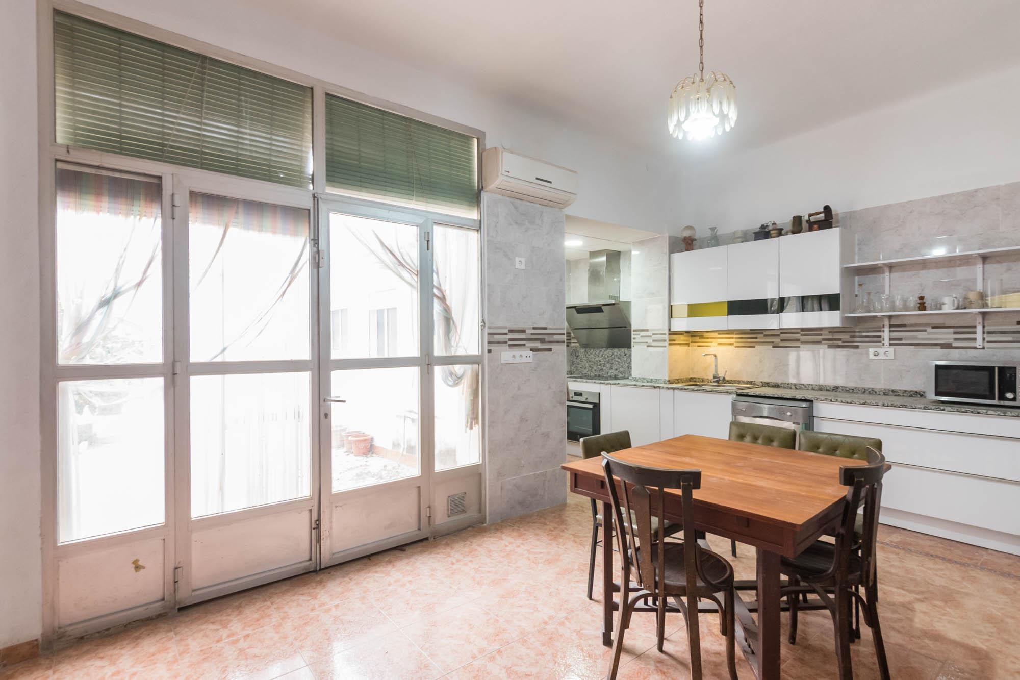 Casa Adosada en Venta en C. Mayor - 13