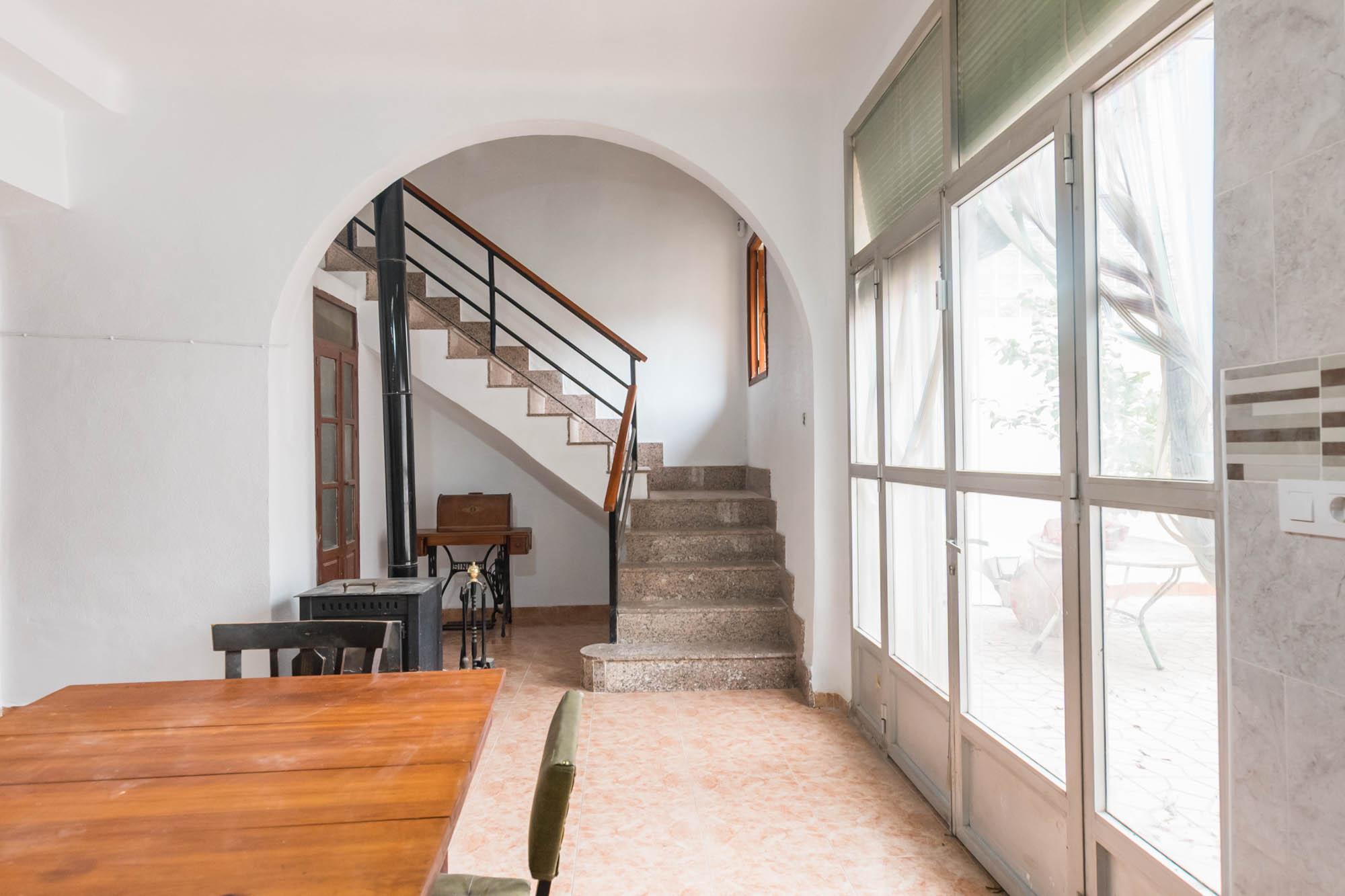 Casa Adosada en Venta en C. Mayor - 15