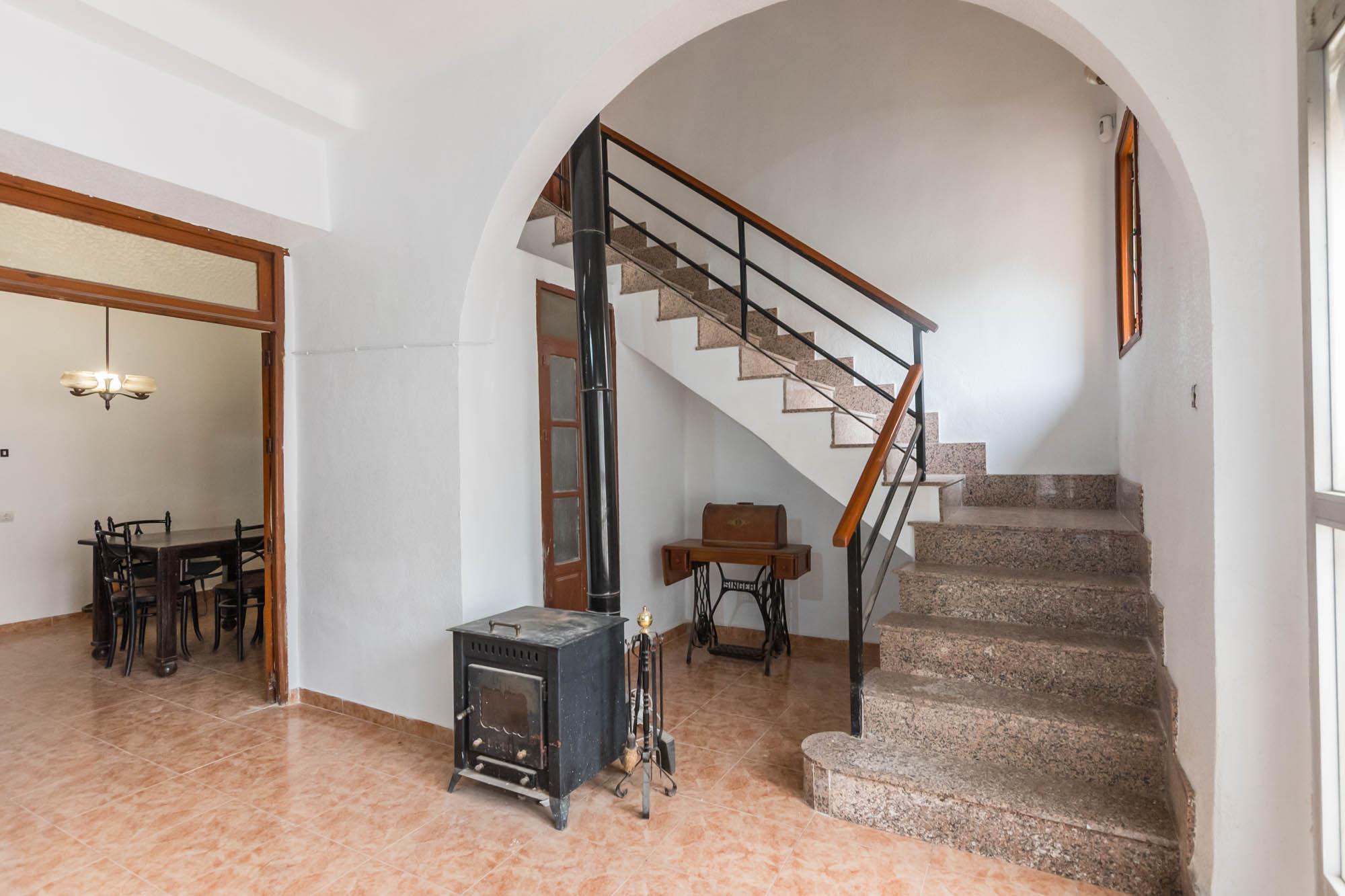 Casa Adosada en Venta en C. Mayor - 16