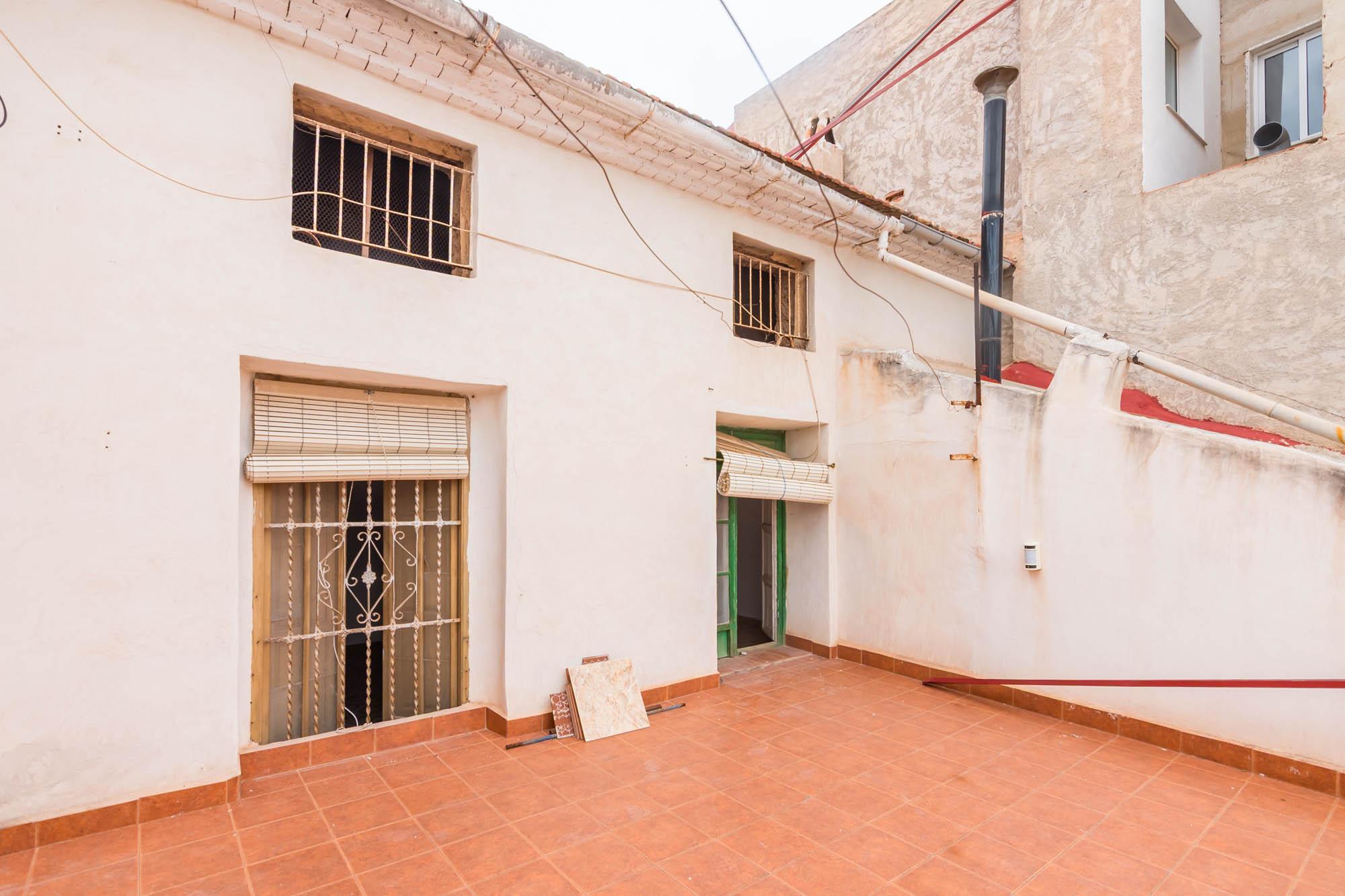 Casa Adosada en Venta en C. Mayor - 31